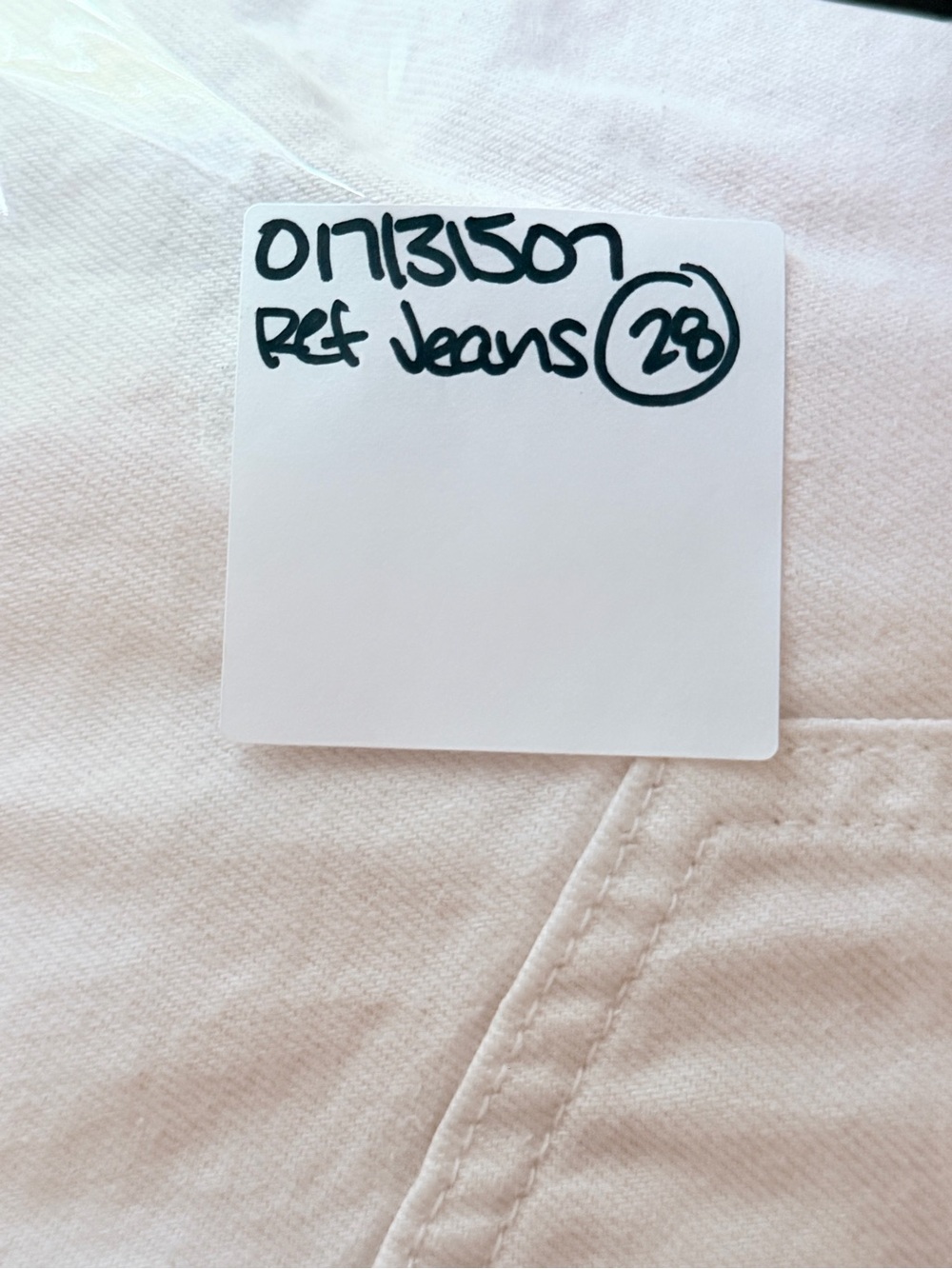 Reformation Val 90s Mid Rise Straight Jeans Fior di Latte Size 28 Organic Cotton - Picture 11 of 11